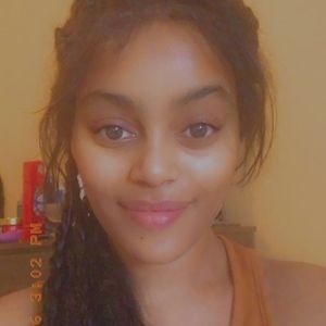 Meet your Posher, Rose